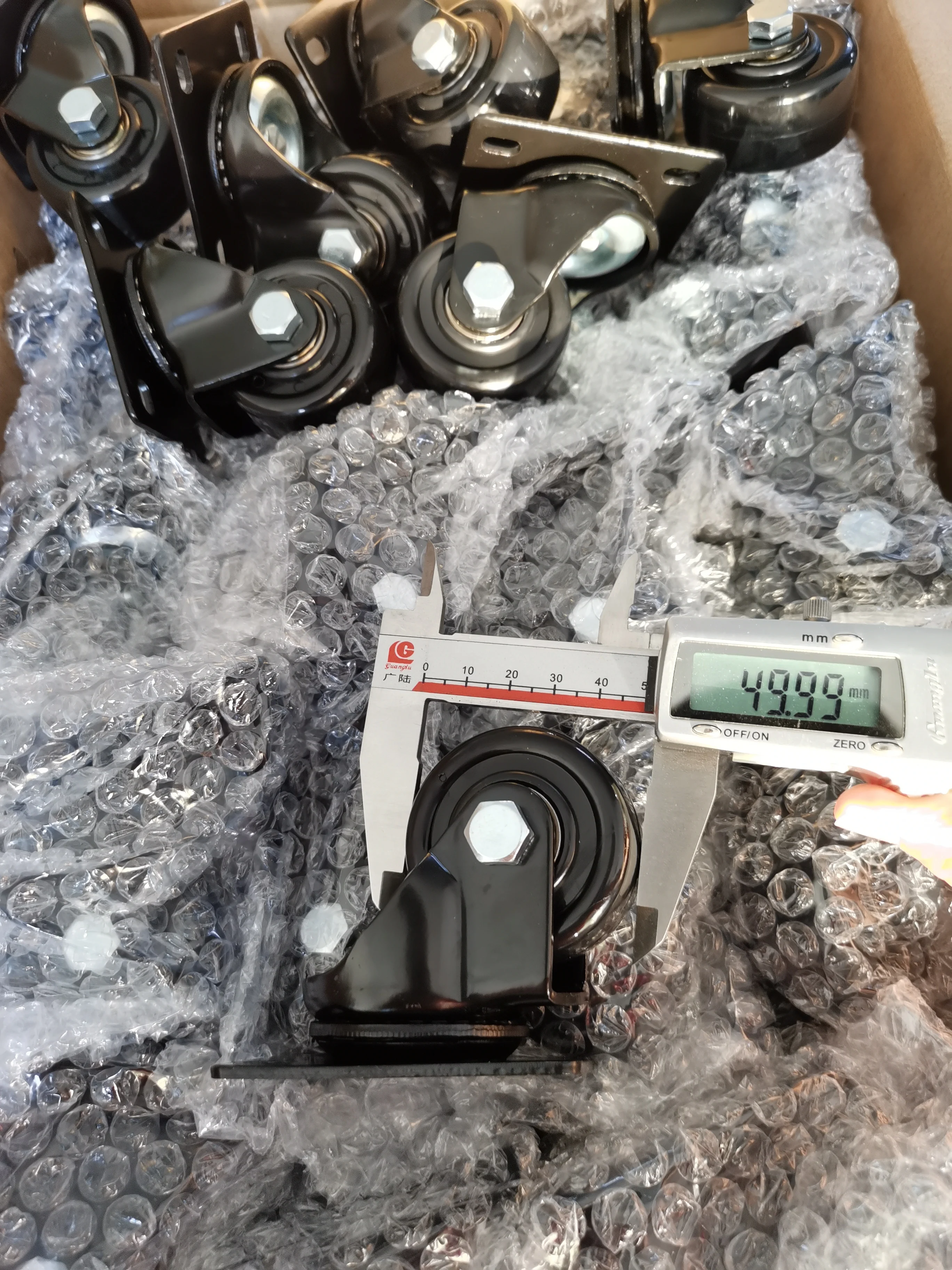 Durable 1.5/2In Small Black Furniture Castor High Load 100/150KG Brake Nylon Swivel Wheel Low Profile M10/12 Thread Stem Caster