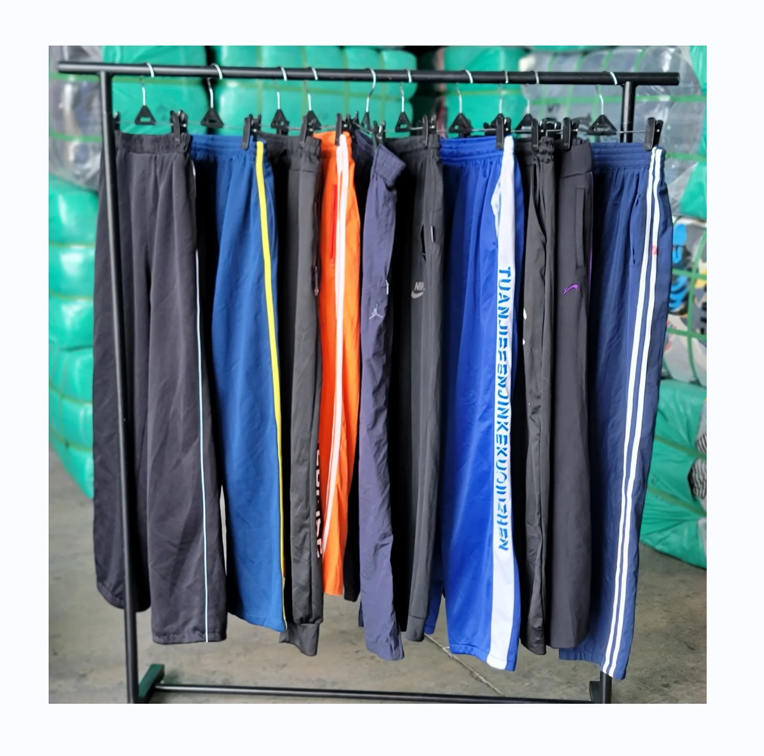 Wholesale used sports pants men and women used clothes bale second hand sports wear