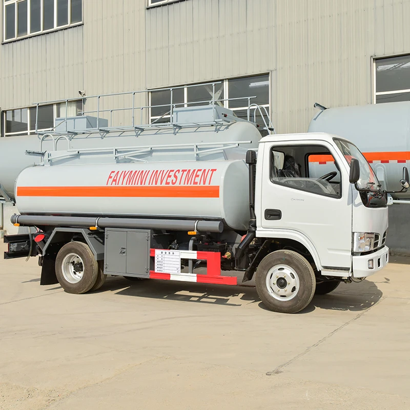 China Famous Brand Dongfeng 6000 Liters Gasoline Petrol Fuel Tanker