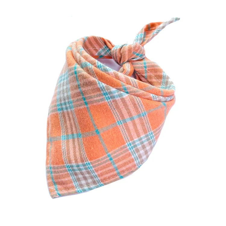 Wholesale low price personalized triangle plaid adjustable tartan dog pet bandana