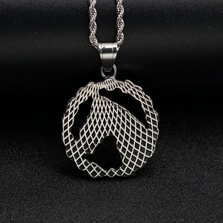 Custom Stainless Steel Animal Design Vintage Fashion Horse Head Olive Leaf Branch Circle Fine Jewelry Pendants for Women Men