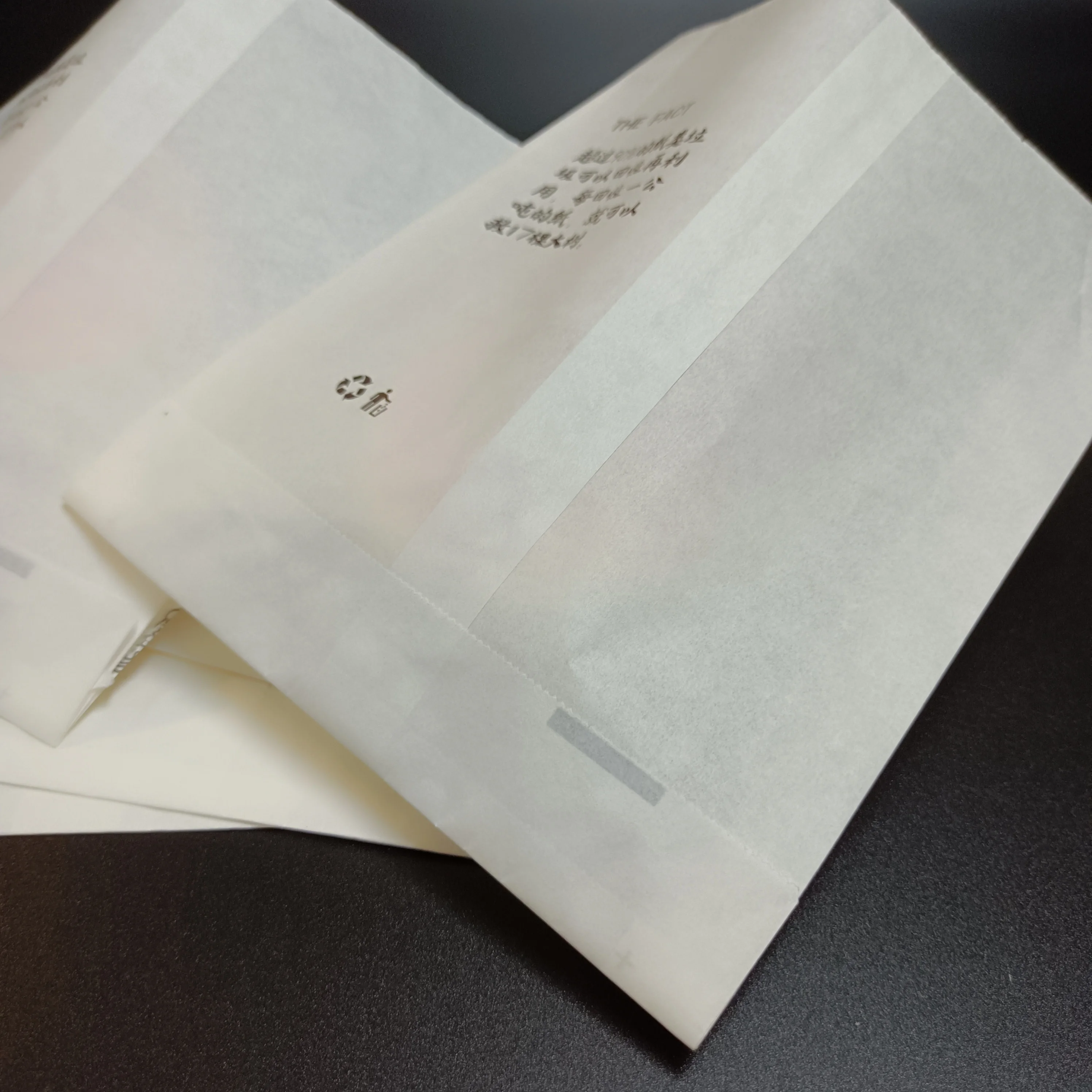 SP1593 Custom printed V sharp bag french fries packaging greaseproof paper bag for roasted chicken  deli to go