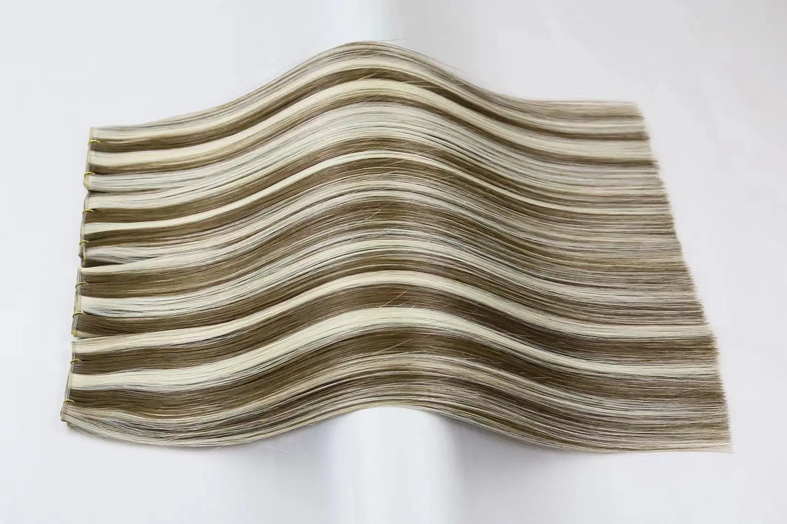 Wholesale New Arrival Human Hair Thick Ends Can Be Cut Thin Invisible Comfortable Light Color Genius Weft Hair Extension