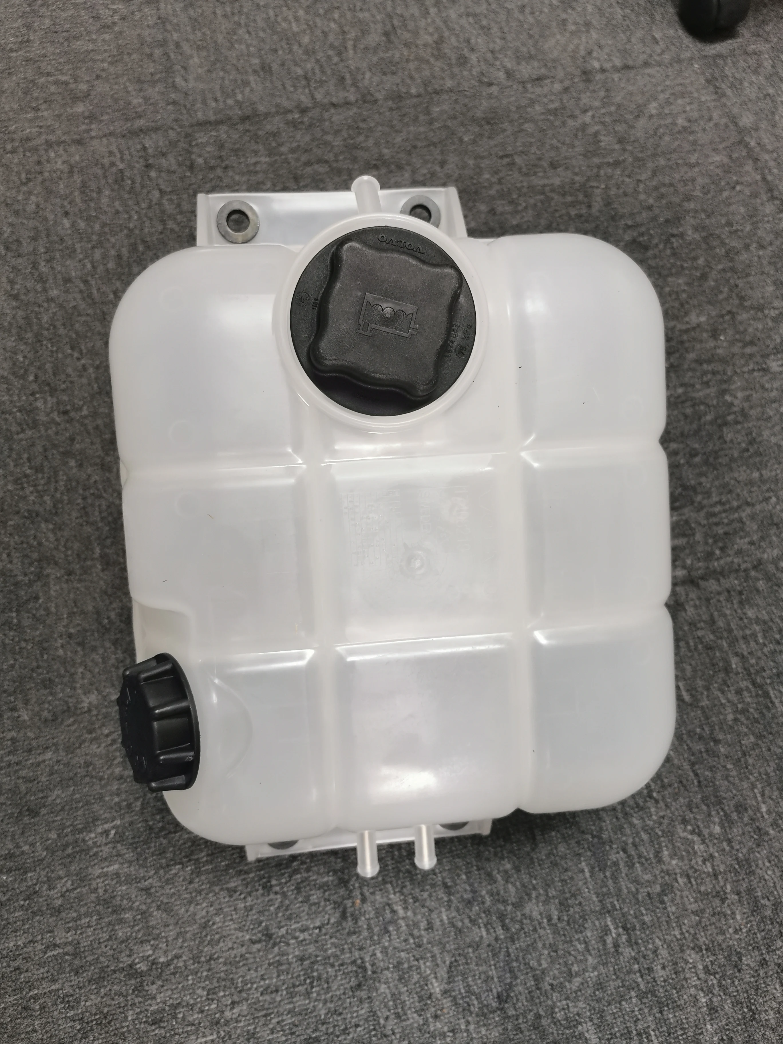 EC290D Запчасти для экскаваторной техники радиатор 17408222 резервуар воды EC290 расширительный бак