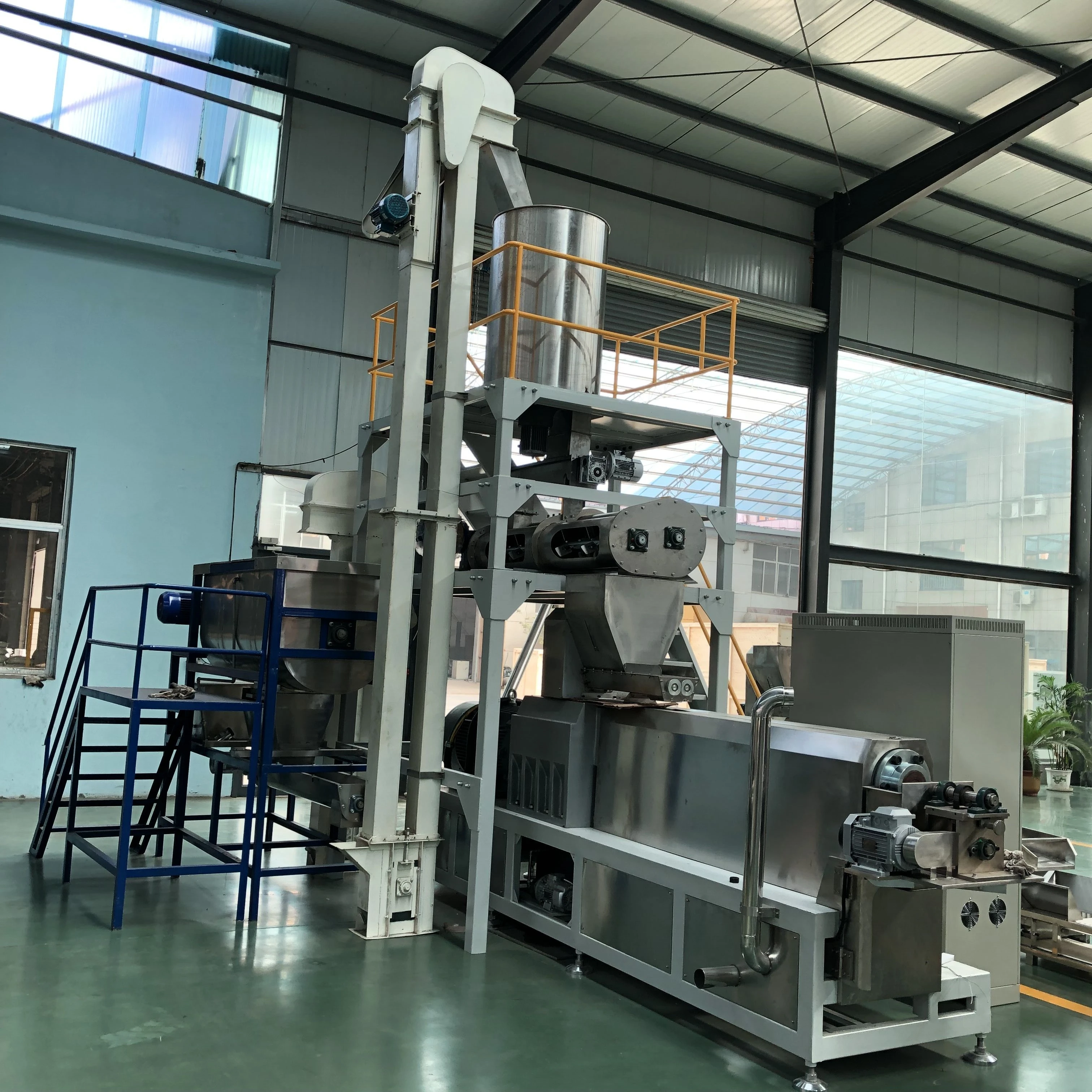 Hot sale multi-functional automation pet/dog/cat food making processing machines production line