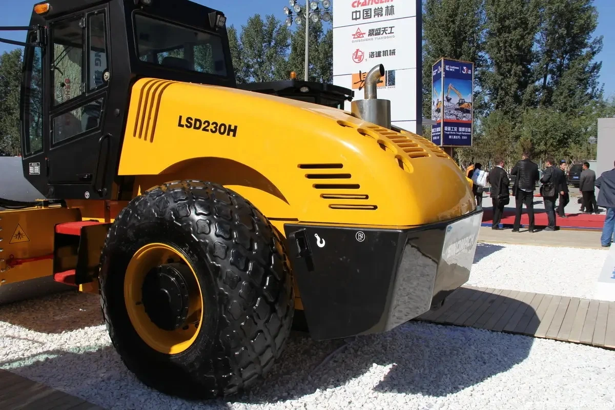 Дорожный каток 8 тонн строительный дорожный уплотнитель асфальта с фирменным двигателем 42 кВт