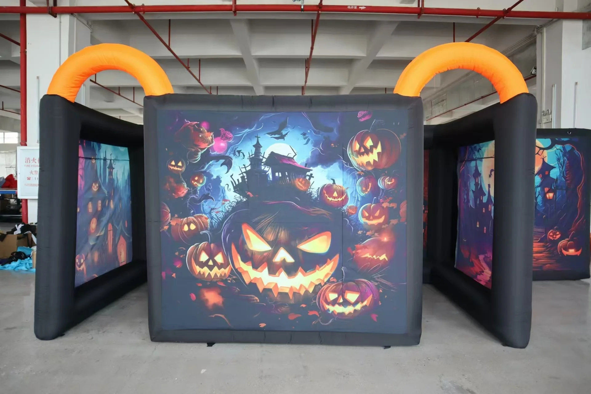 commercial Scary Inflatable Maze Arena Blooded Pumpkin Halloween Haunted House with Roof Sport Game for Sale