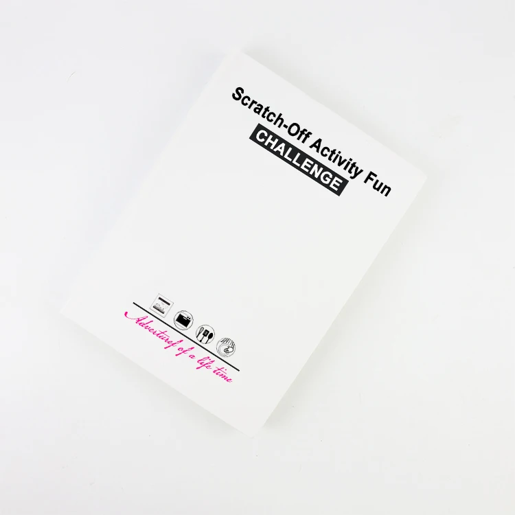 Книга «вызов приключений» со слоем царапин