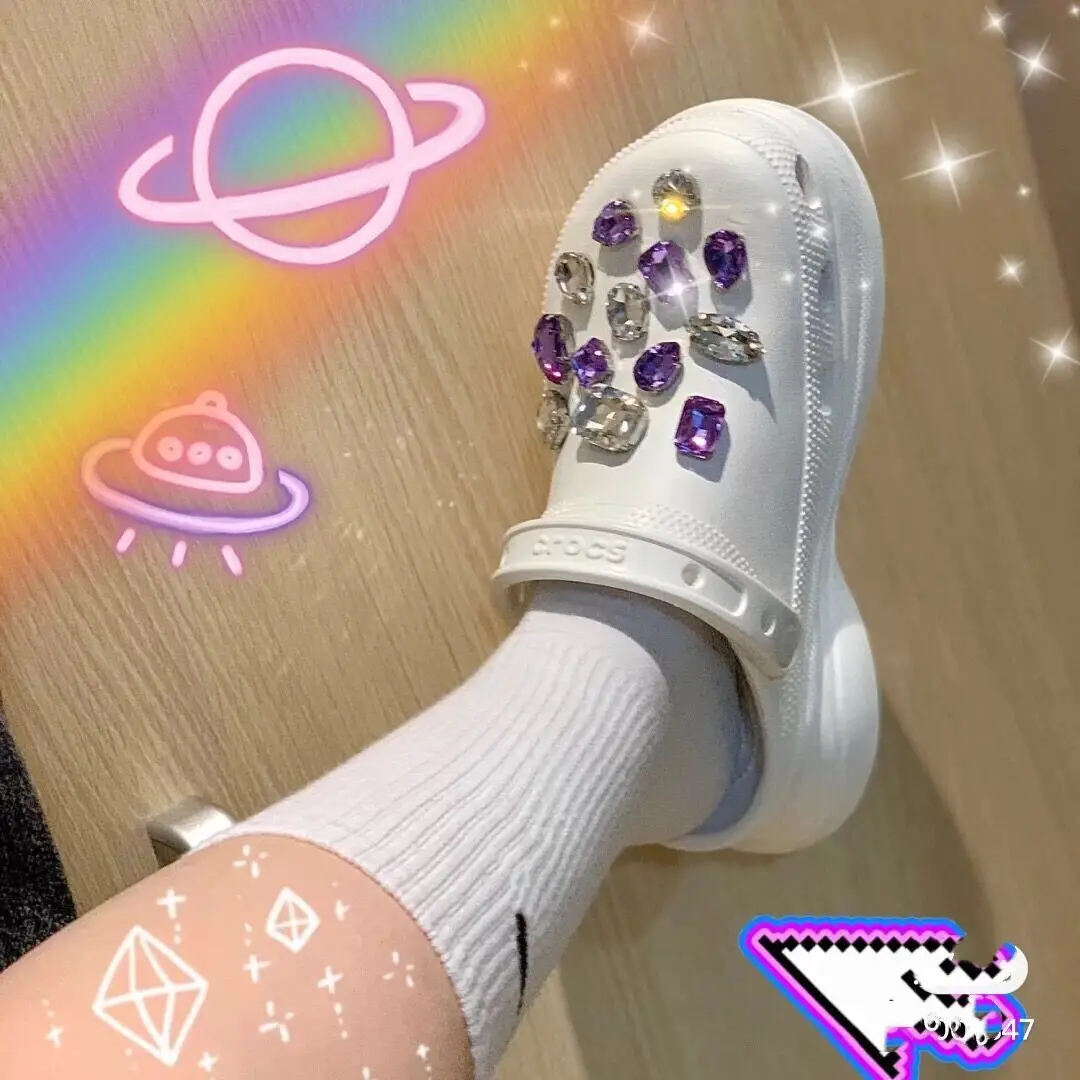 
2021 crocodile hole shoes PVC accessories lace ornaments decorative accessories ladies sandals wholesale shoe access 