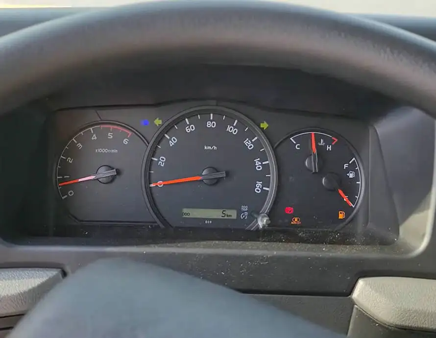 Japanese bus 30 seats diesel engines Used city bus for sale