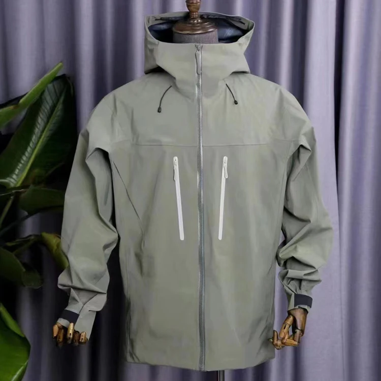 High-quality new spring and autumn lovers outdoor single-layer windproof mountaineering jacket waterproof raincoat suit