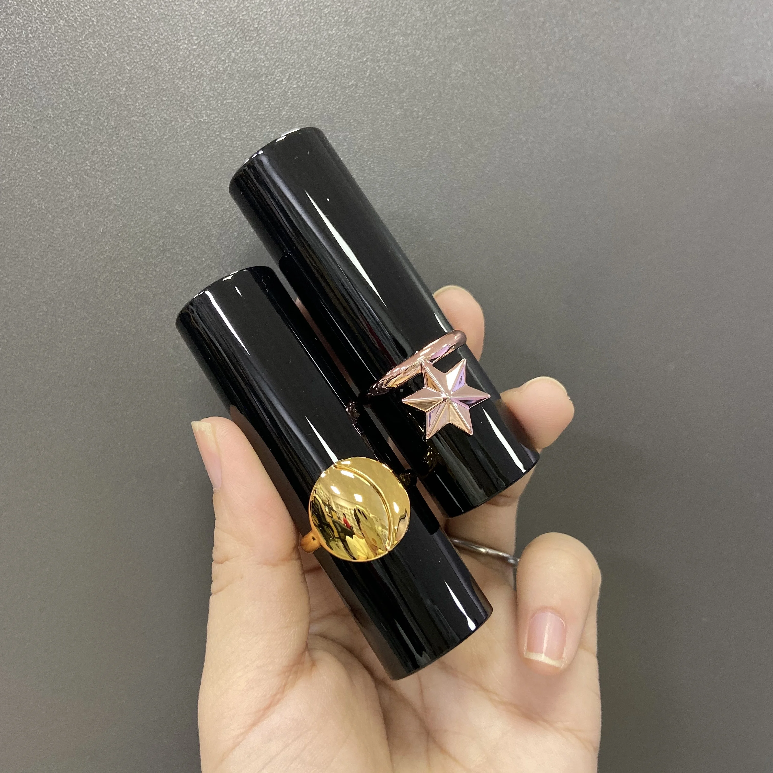 Special Design Luxury Plastic Cute Cosmetic Containers Empty Lipstick Tube Lip Balm Container with Star and Moon