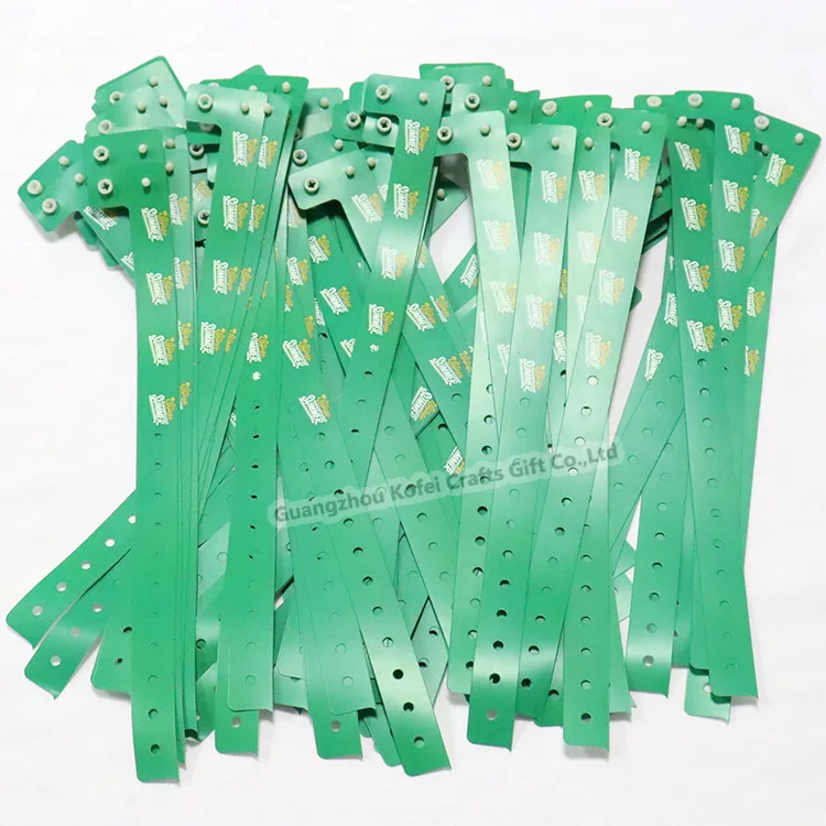 Kofei 2024 New Custom Vinyl Wristbands Festival Event Medical Waterproof Tag Bracelet Disposable Vinyl Plastic PVC Wristband