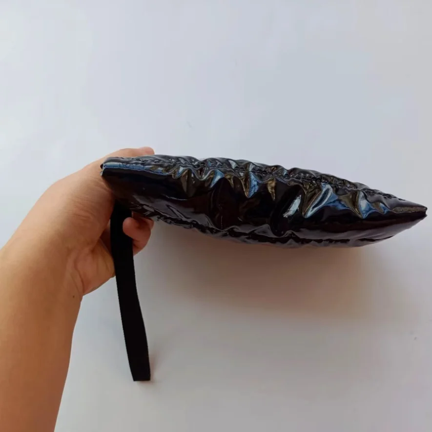 Fashion the puffer wallet mobile phone bags puffer tote bag accessories puffer wristlet bag