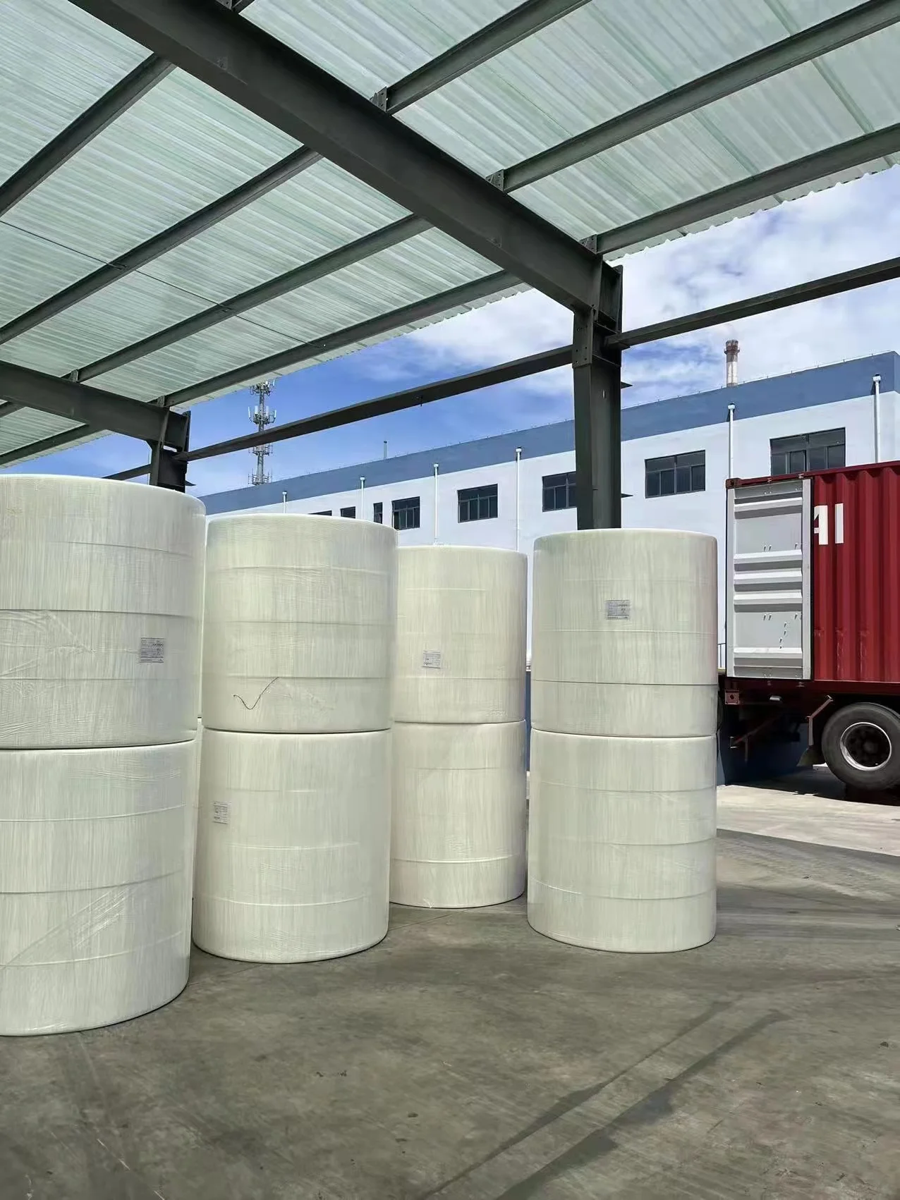 Wholesale from china jumbo mother roll raw material napkins tissue paper