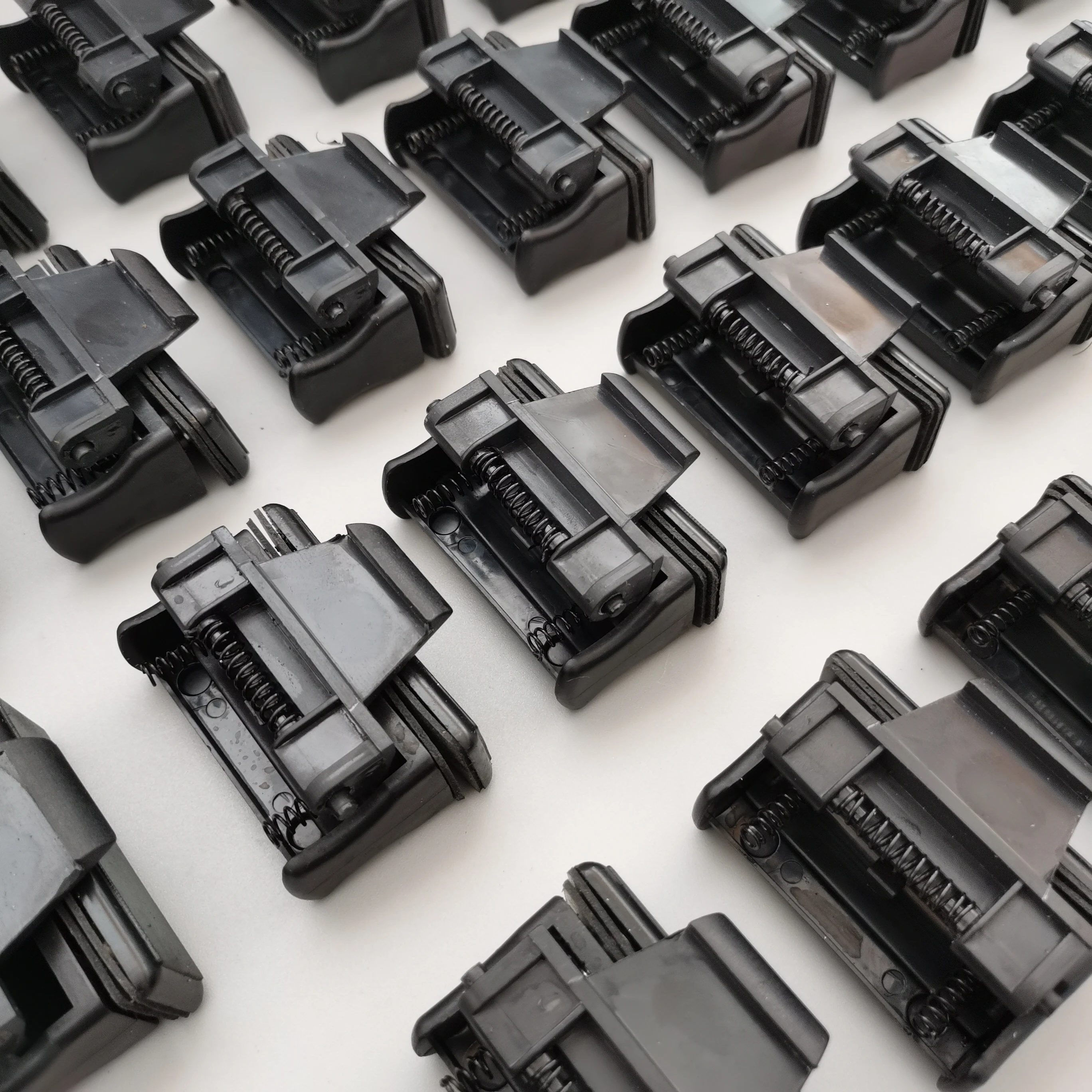 Bus Coach Truck Trailer RV Caravan  side window glass silding push window lock