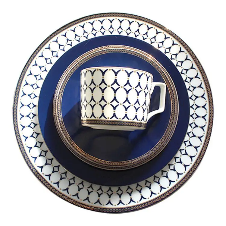 INT Роскошная синяя столовая посуда wedgewood из костяного фарфора керамическая с золотым ободом для ресторана набор свадьбы