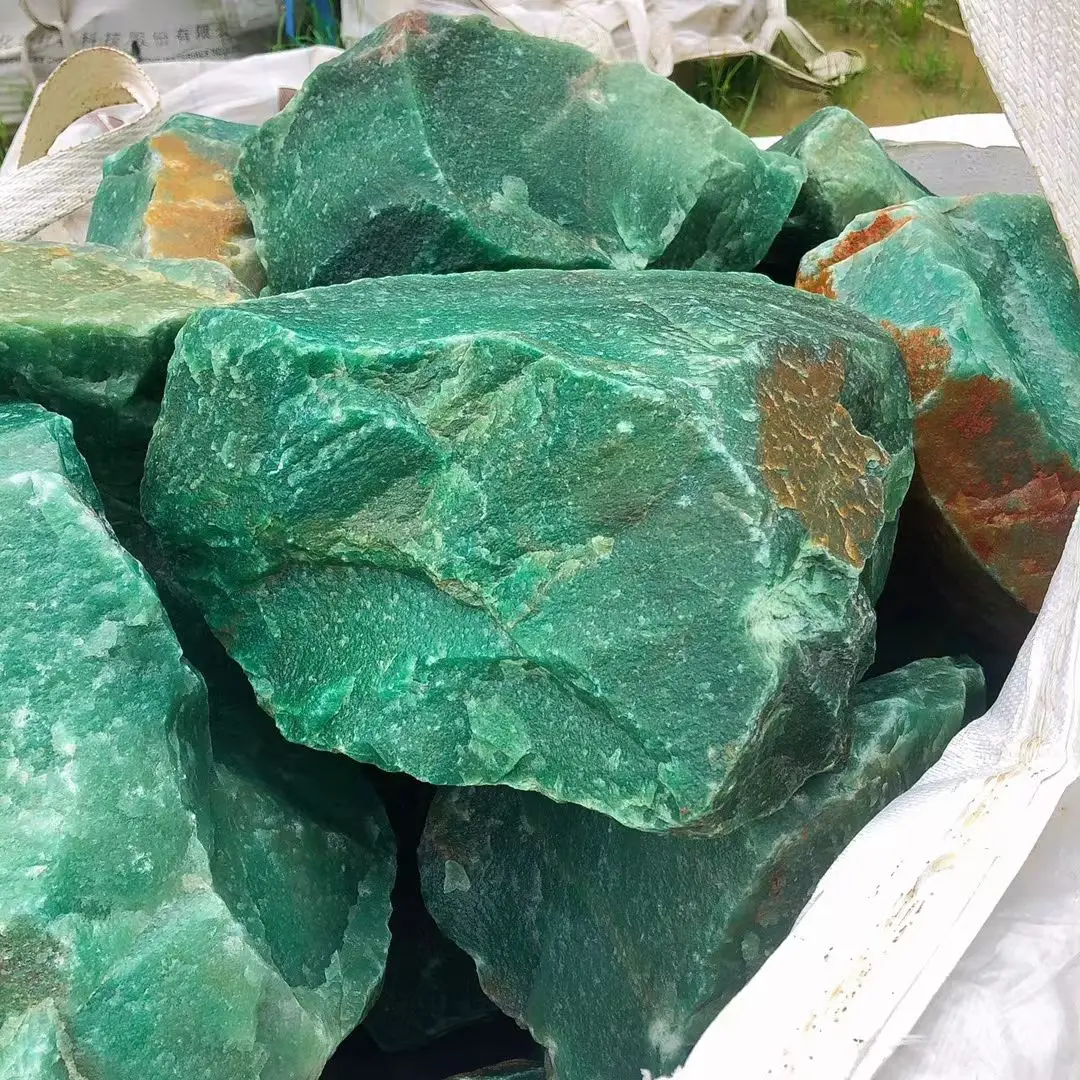 High quality big green aventurine raw stone wholesale natural crystal green aventurine rough stone