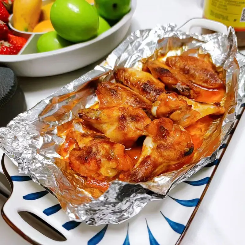 Household 8011 Food Grade Household Aluminium Food Packaging Tin Foil Aluminum Paper Foil Roll