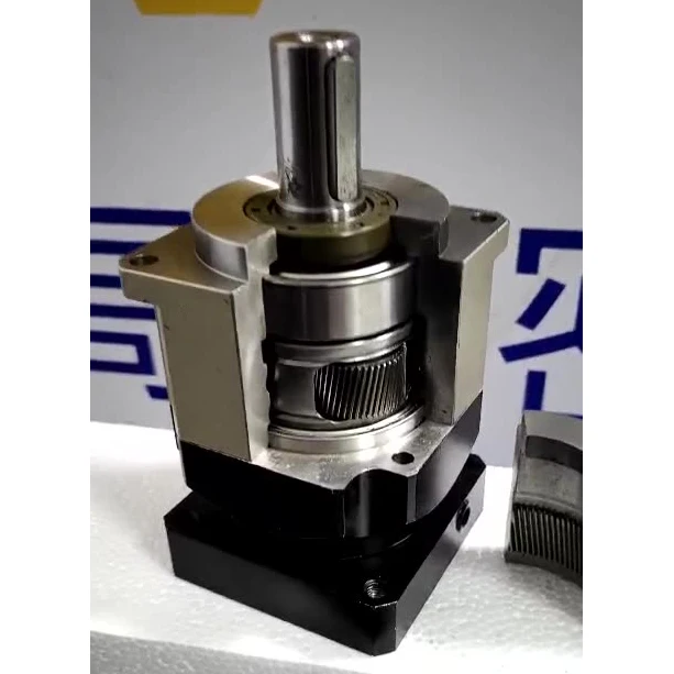 Servo planetary gear reducer, precision reducer, gear planetary reducer