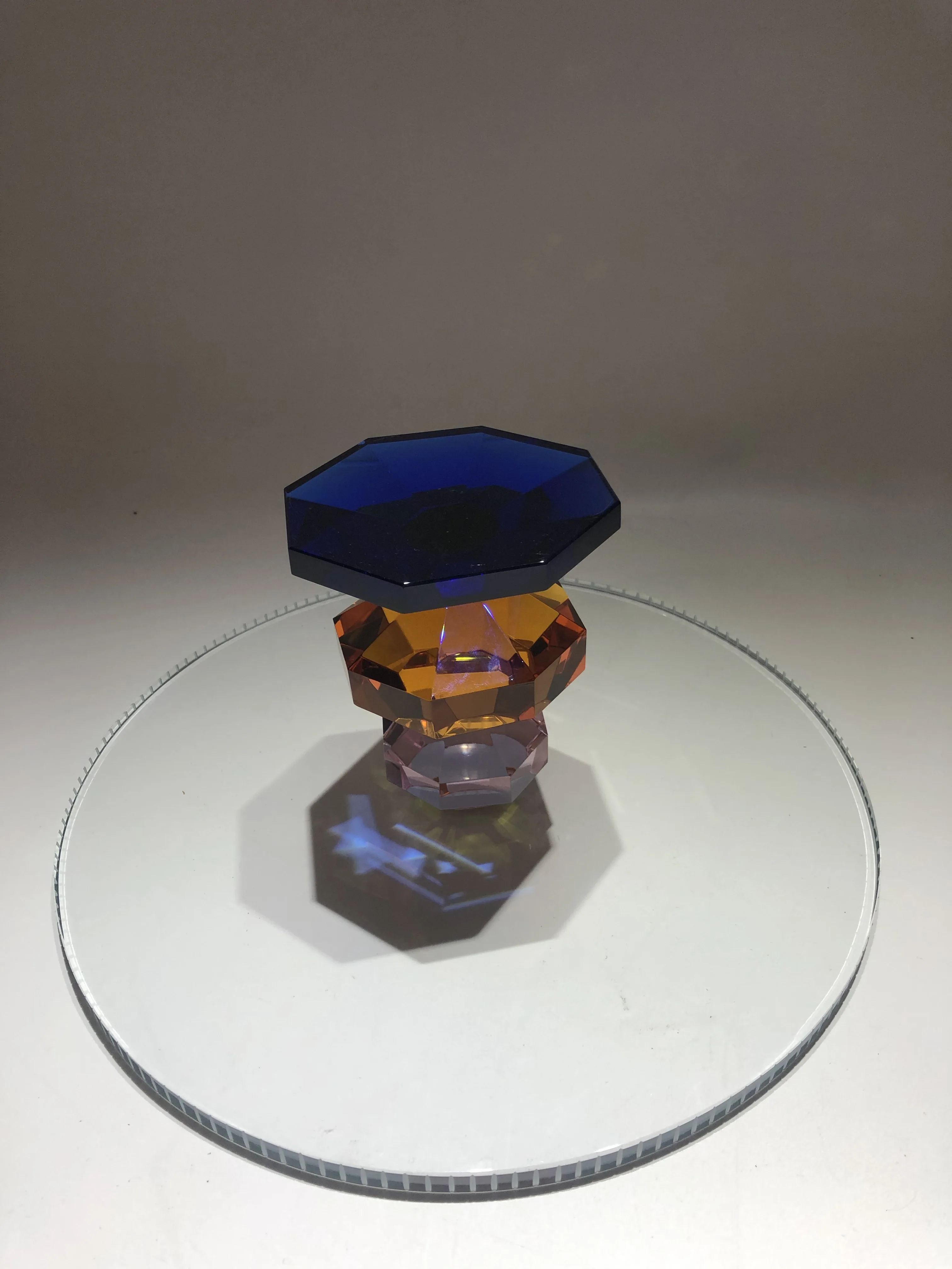 Luxury Creative Home Decor Modern Tabletop Wedding Crystal Cake Stand Cake Plate Dessert Display Stand