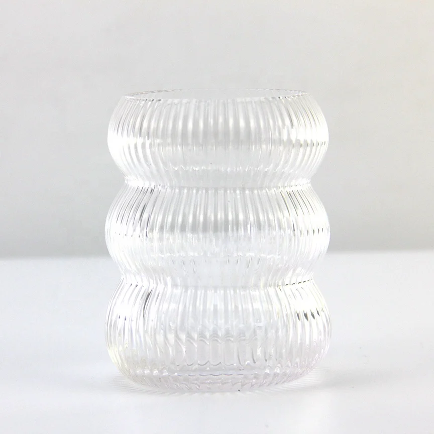 Hot sale Unique Design Elegant Cold And Hot Fresh Juice Glass Cup Fashion Glassware