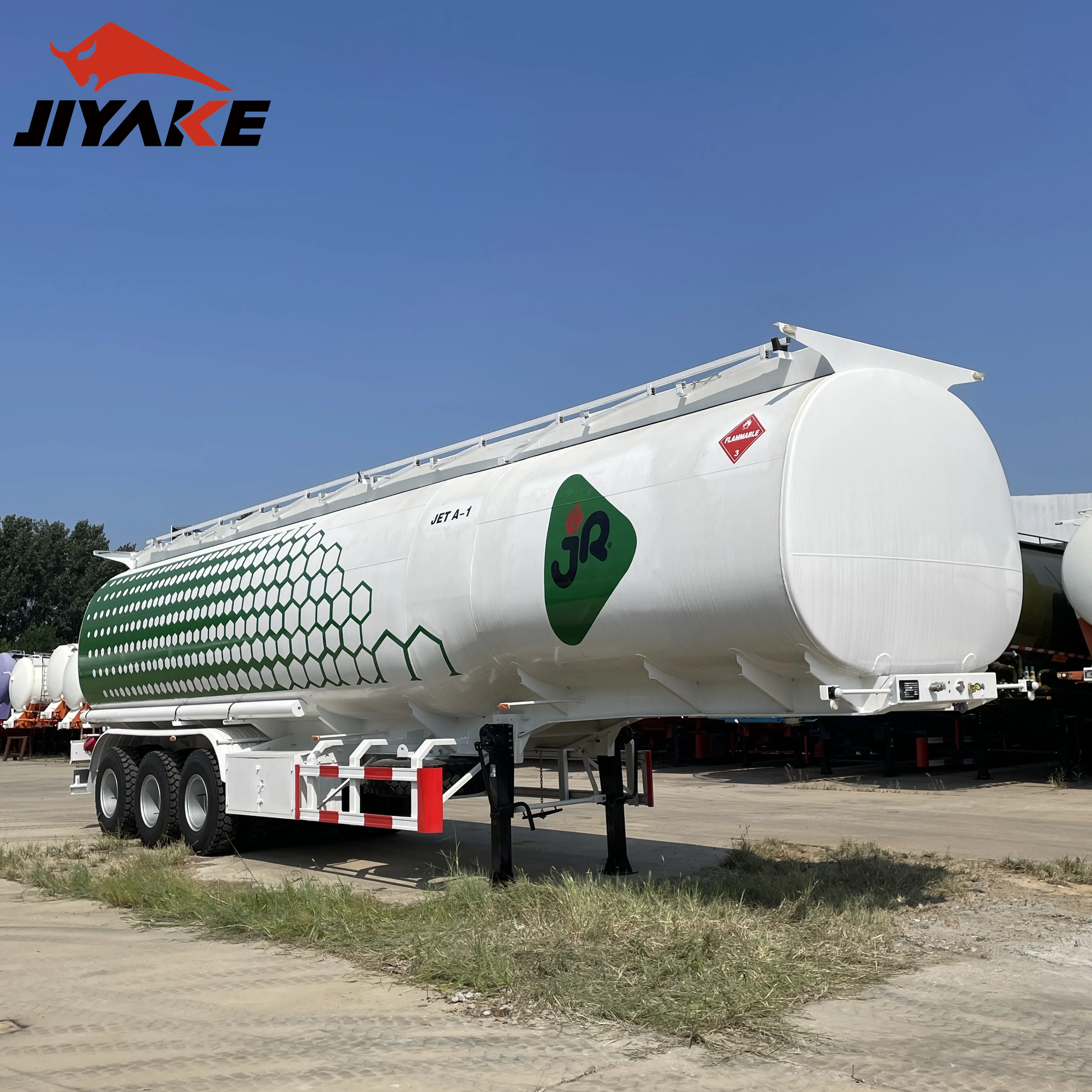 Brandnew 3 axle 40000L Petroleum/Diesel/Fuel/Crude Oil/Milk/Water/Gasoline Fuel Tank Trailer For Sale