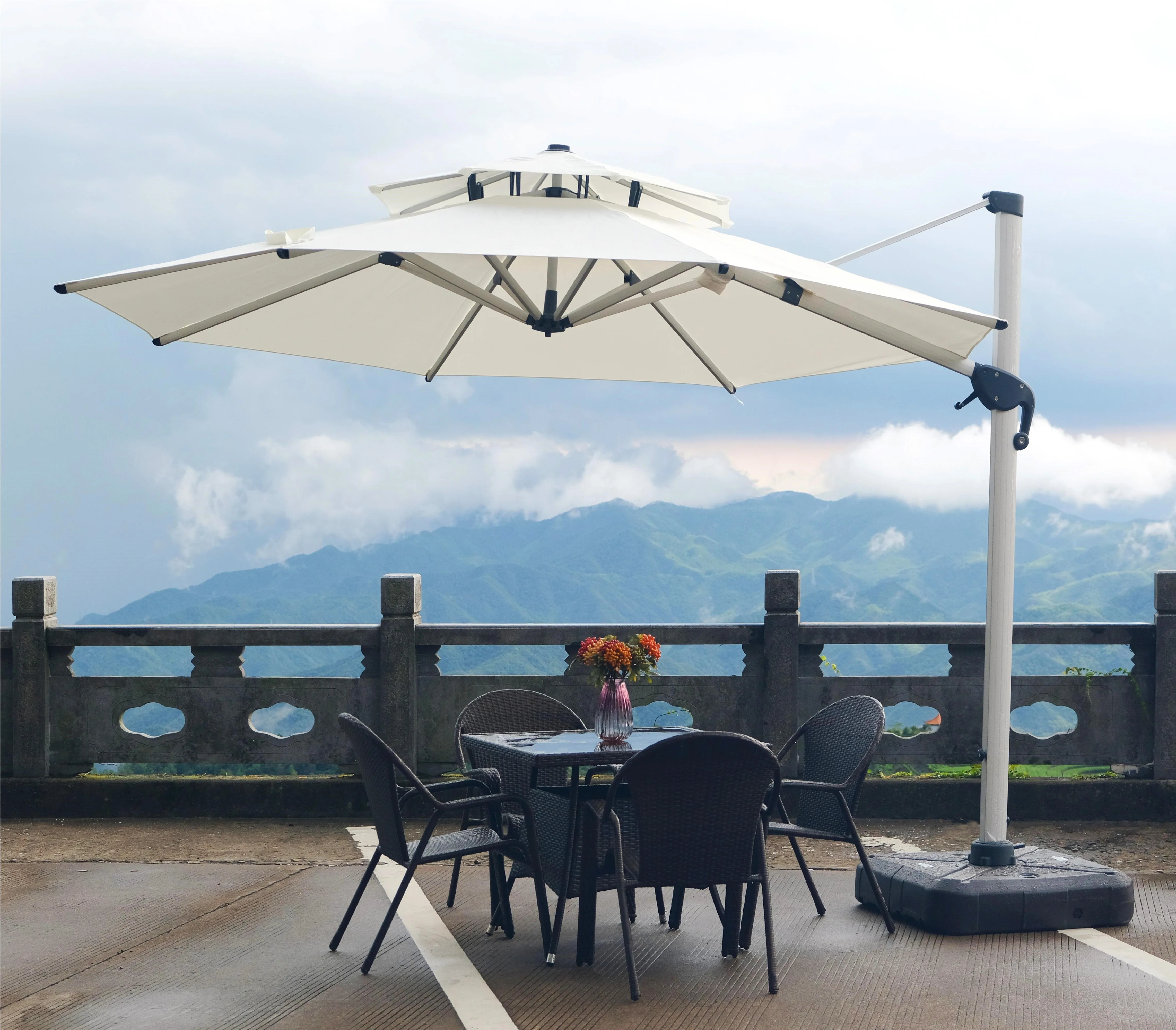 2024 hot on sale aluminum roma patio outdoor market parasols big garden modern new style sunshade  roma umbrella