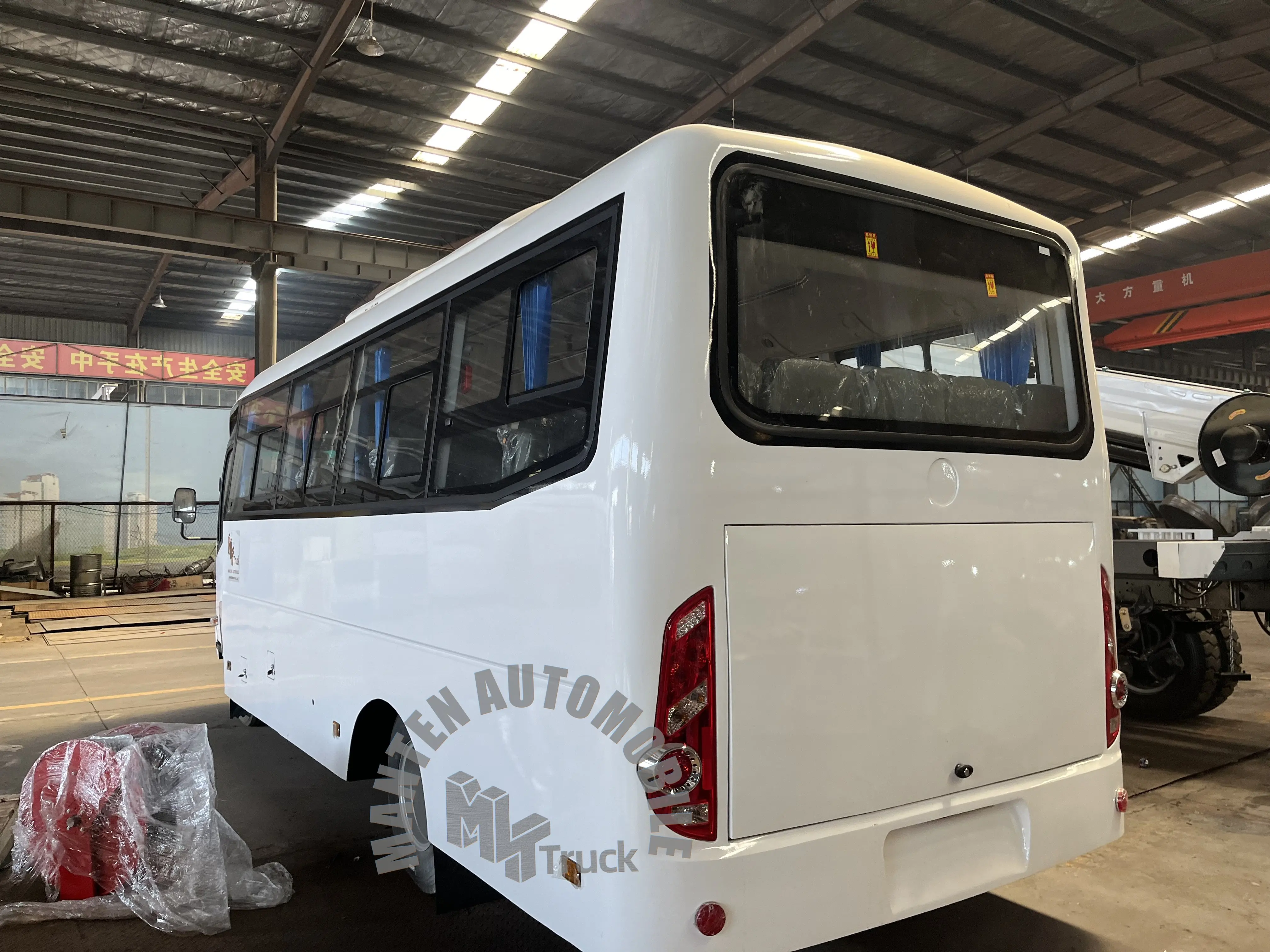 Brand new 4x2 Manned bus 20 30 seats Jeepney Mini Logistics Urban Bus