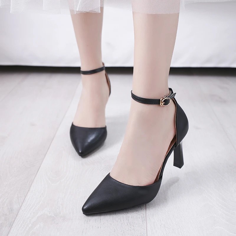 Star Women Sandals Elegant Pointed Buckle Strap High Heels Wedding Shoes Heeled Pumps Sandals White Black Fashion Women Shoes
