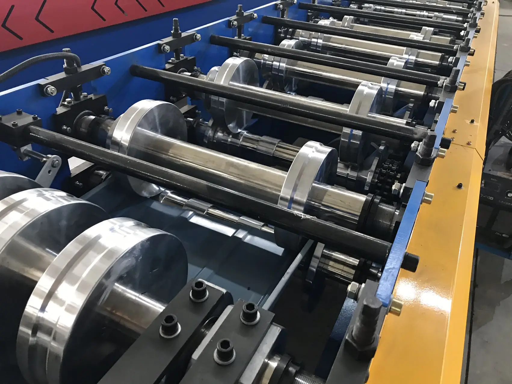 OEM ODM Customized zinc standing seam cladding steel roofing sheet roll forming machine