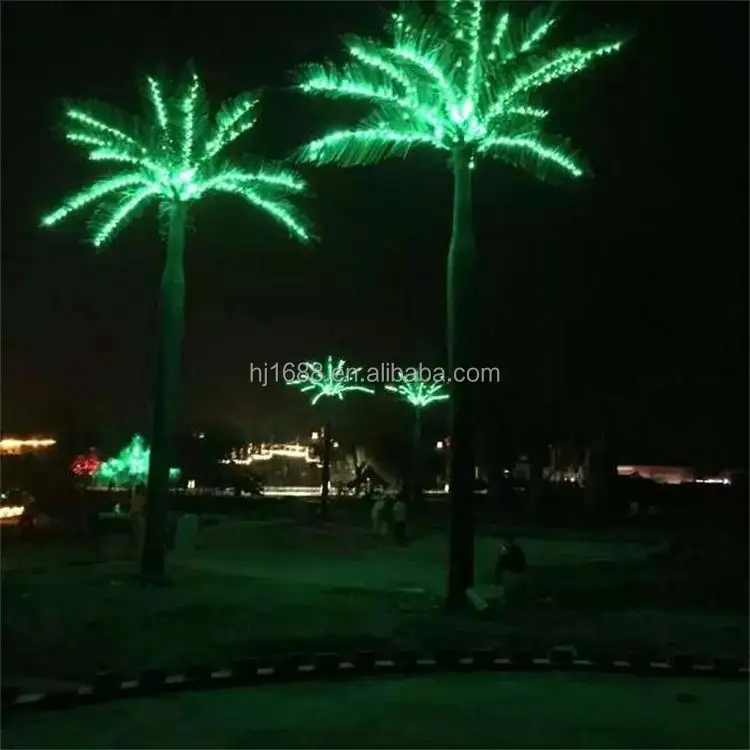 Factory Custom 3m 4m 5m 6m Fake Big Artificial Outdoor LED Lighted Palm Tree With Solar Lights