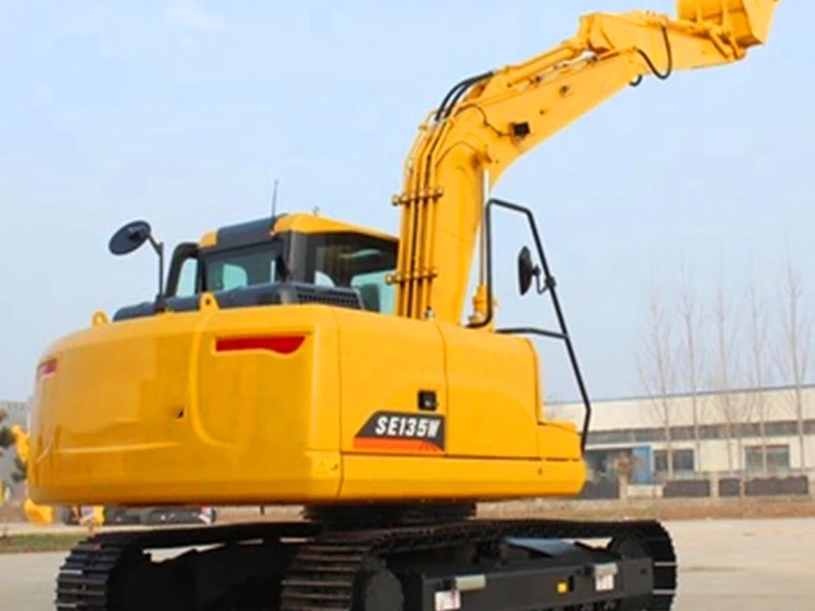 Chinese earth moving machinery excavator 21Ton Large Excavator SE210 for sale