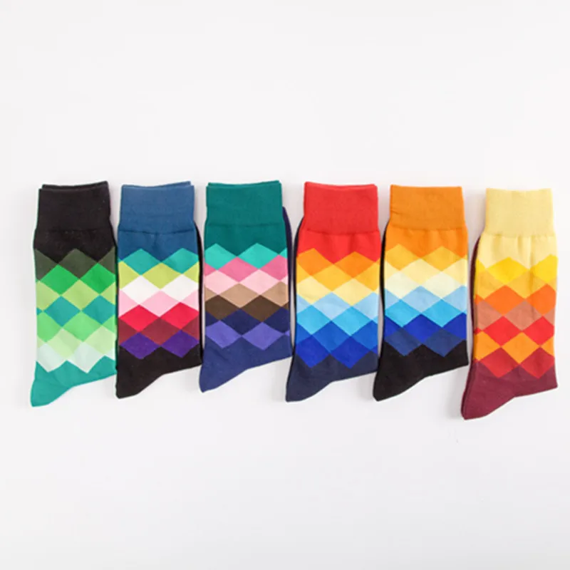 
colorful socks diamond pattern fashion cotton in tube socks warm winter socks for men wholesale 