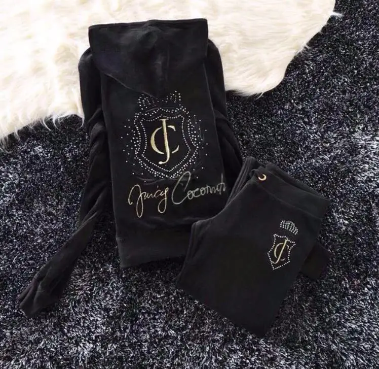 Factory Direct Hot Sales Casual Velour Hoodies Elastic Pants Two Piece Embroidered Rhinestone Velvet Sportswear Woman Tracksuits