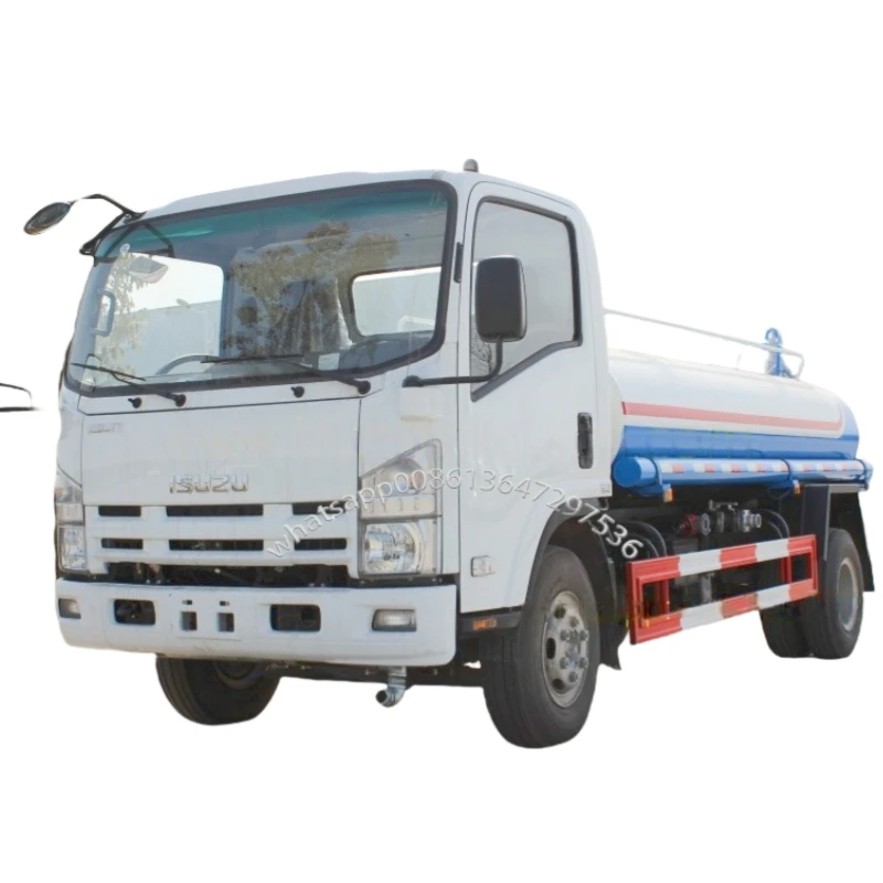 4x2 Isuzu 700P 190hp Engine Water Tank Truck with 6 cbm to 8 cbm Loading Volume Water Distributor Truck