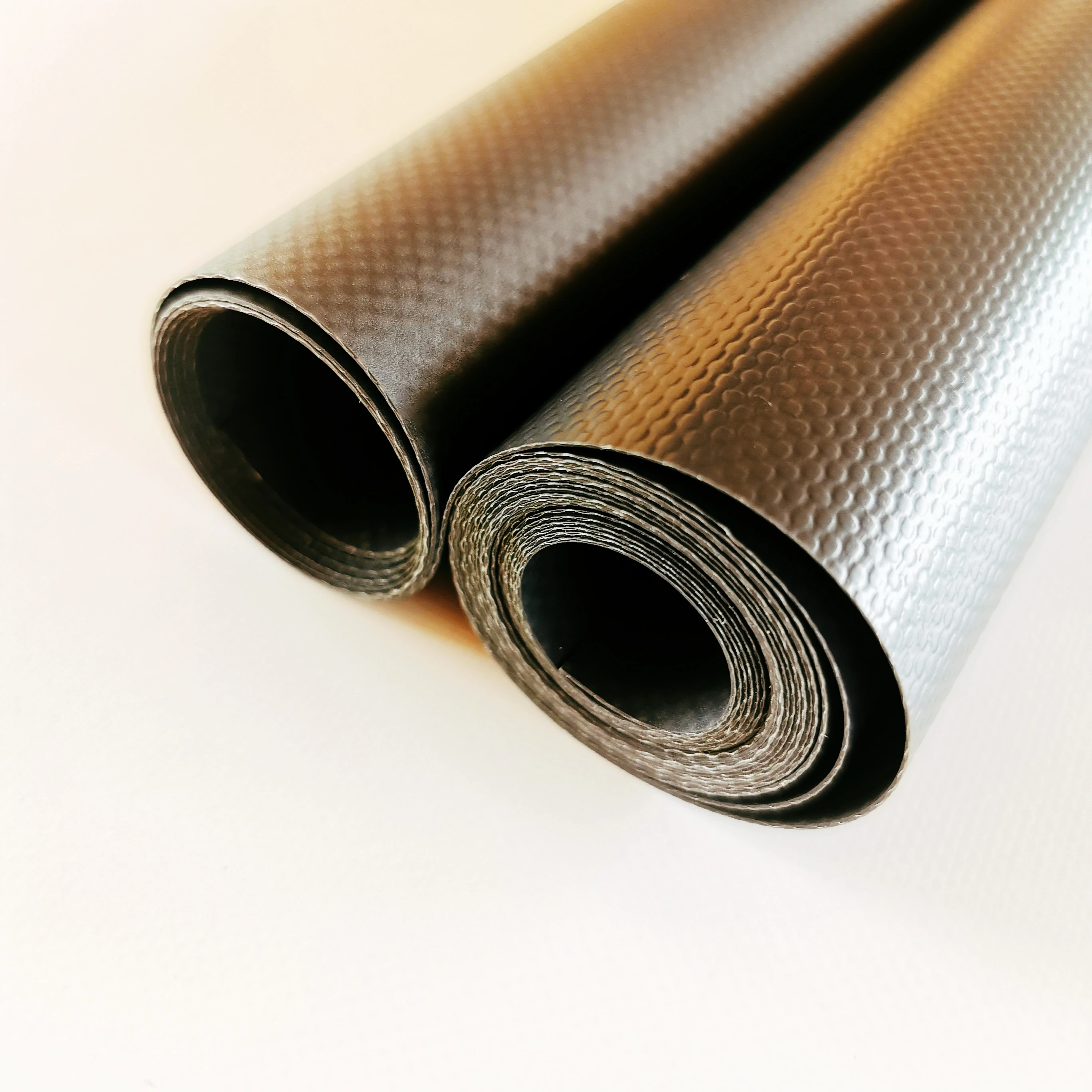 Dark grey  680g/m2  1300*2000D 20*10 PVC coated or laminated tarpaulin fabric 100% polyester for Truck cover or industrial cover