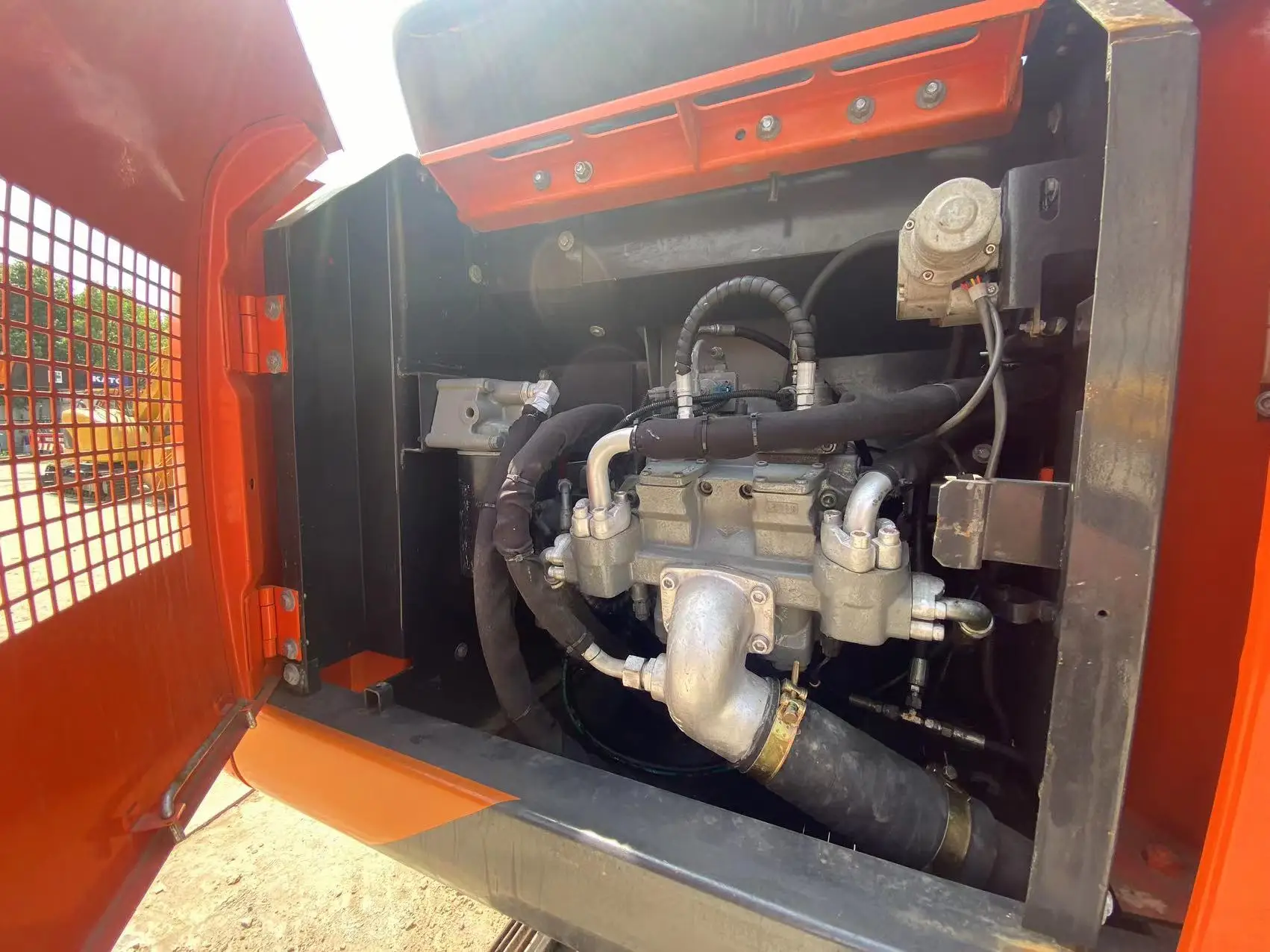 Экскаватор zx200-3 hitachi 20 тонн высокое качество на складе в Шанхае