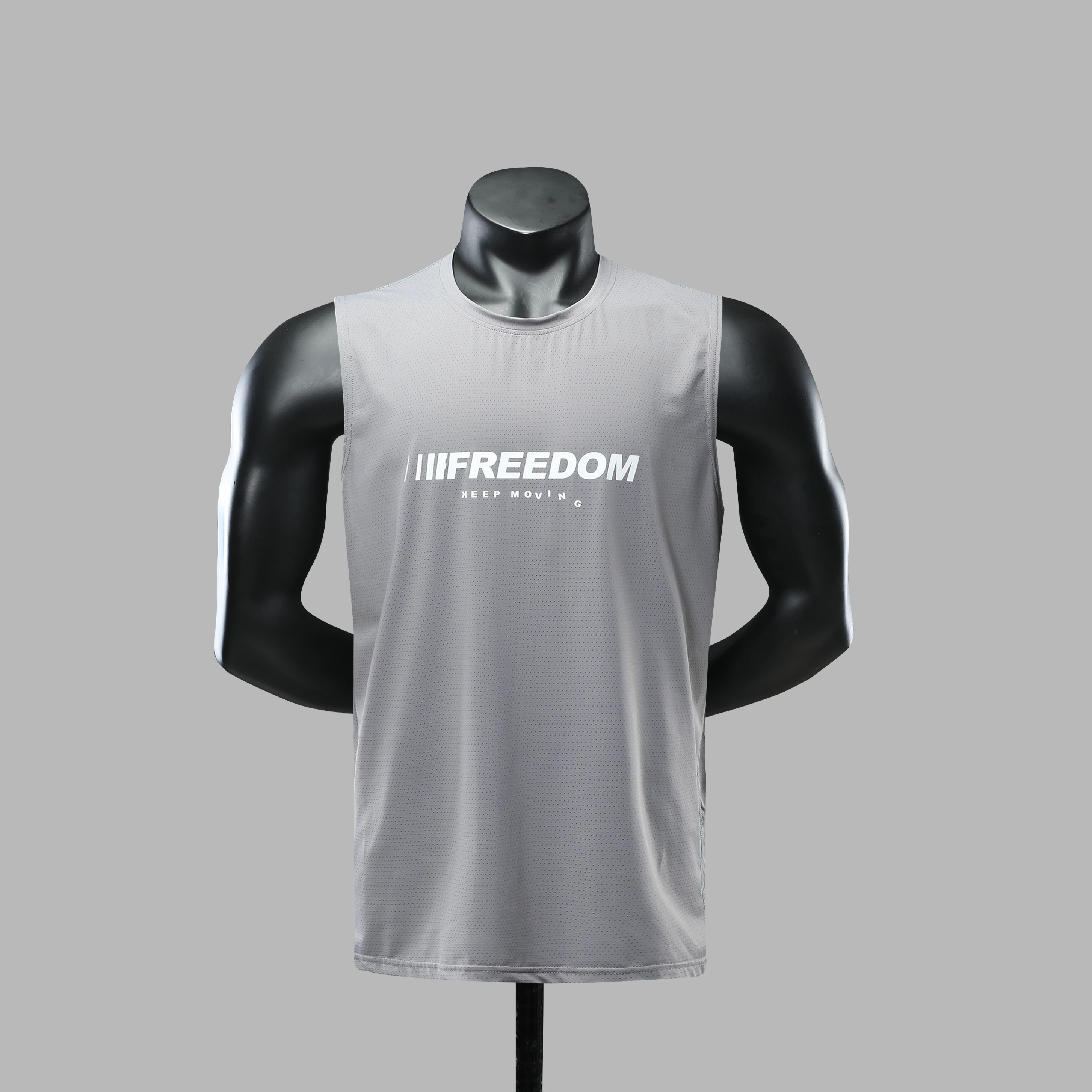 Wholesale custom men cotton white seamless fitness bodybuilding undershirt training string singlet gym tank tops vest for men