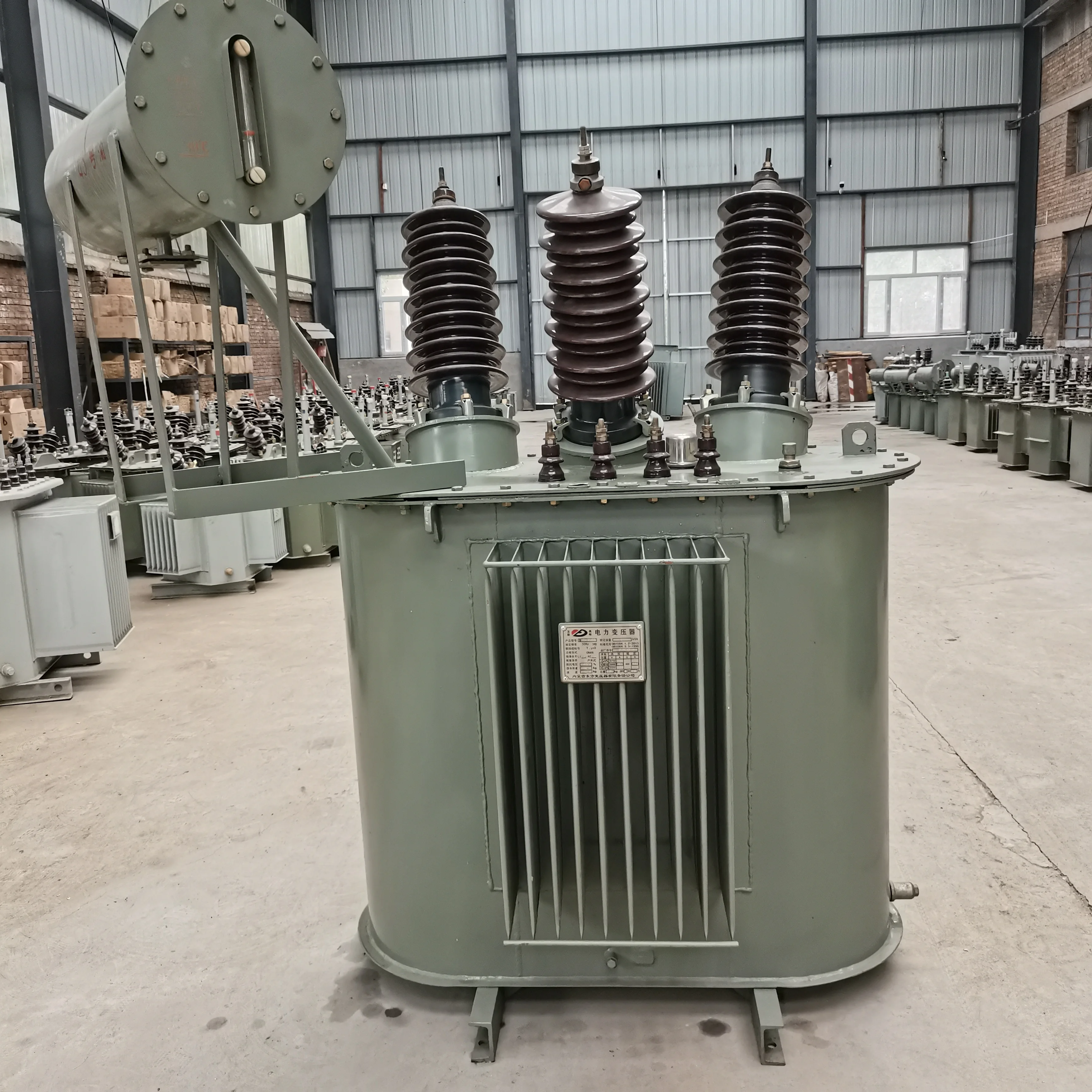  Данный товар может быть изготовлен на заказ 30kv 33kv 400v 50kva 63kva 400kva 800kva повышающий трансформатор 600kva