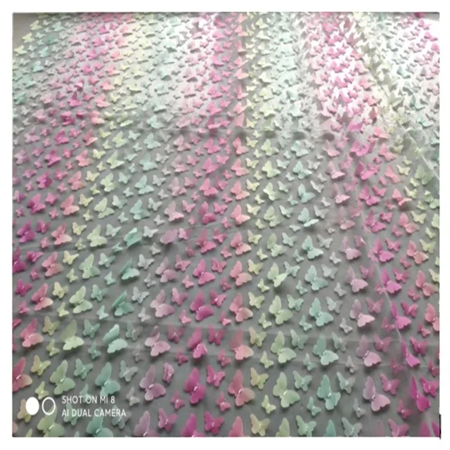 Лидер продаж в Китае свадебное платье из 100% полиэстера Тюлевая ткань с 3d радужной градиентной вышивкой бабочки