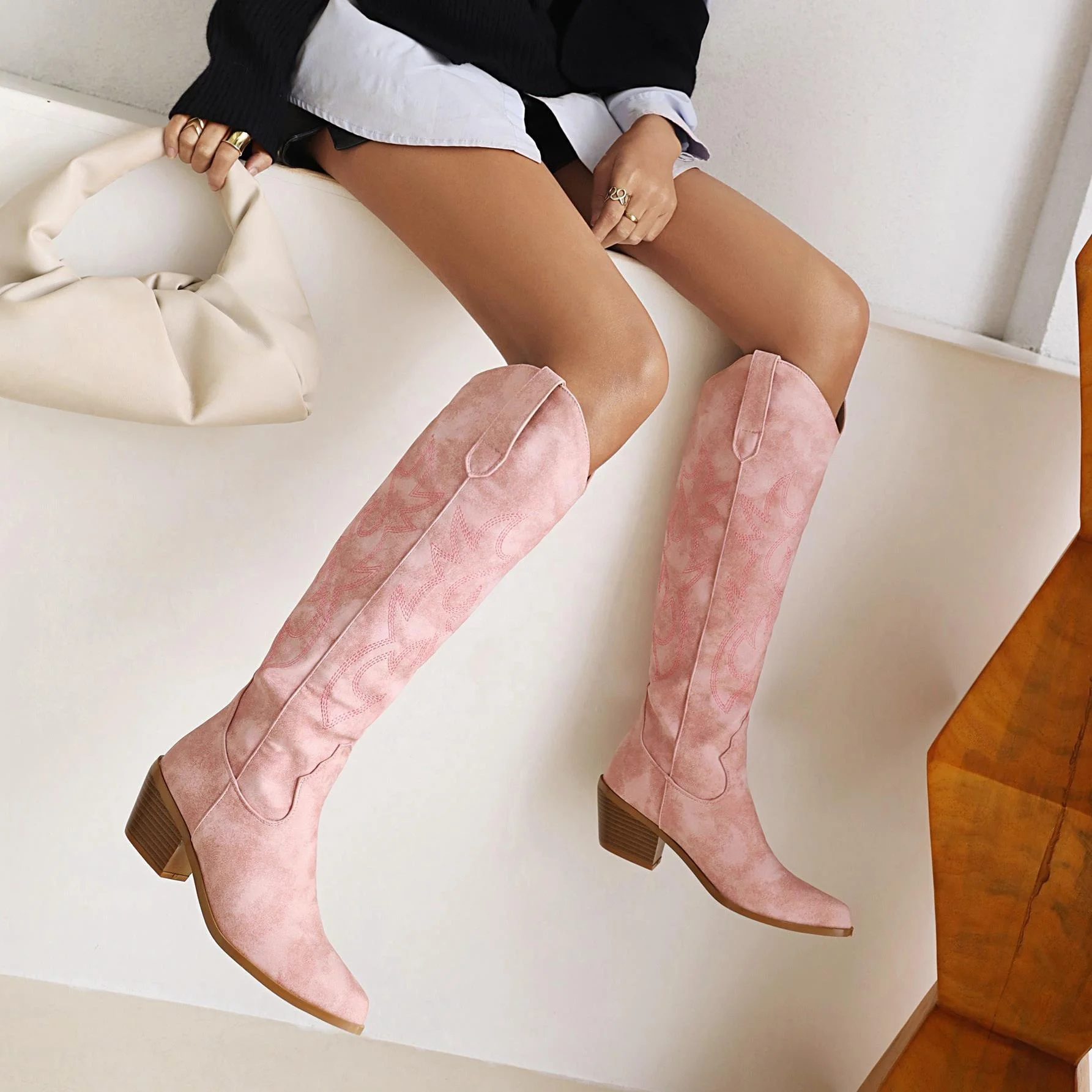 Hot Selling Stagecoach Tall Embroidery Western Pink Boot Cowboy Boots