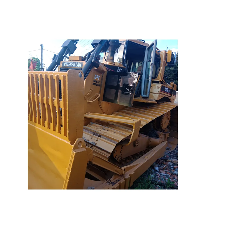 Assurance equipment used CAT D7R LGP  crawler bulldozer / Powerful second hand 7R TON digger for hot sale in SHANGHAI, CHINA