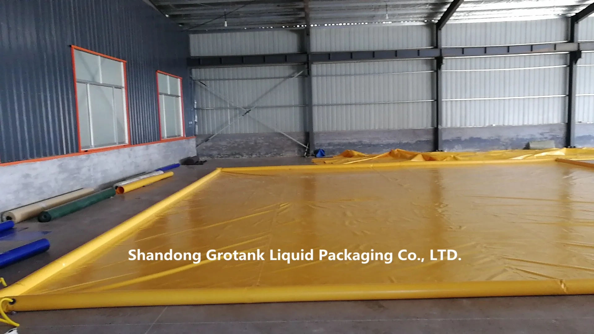 
CE Approved Portable Environmental Protection Oil Spill Containment Berm 