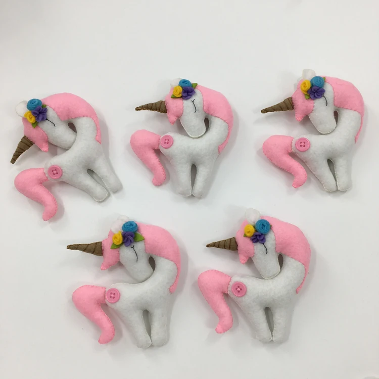 Custom Creative cheap toys New Design Stuffed soft craft felt toys