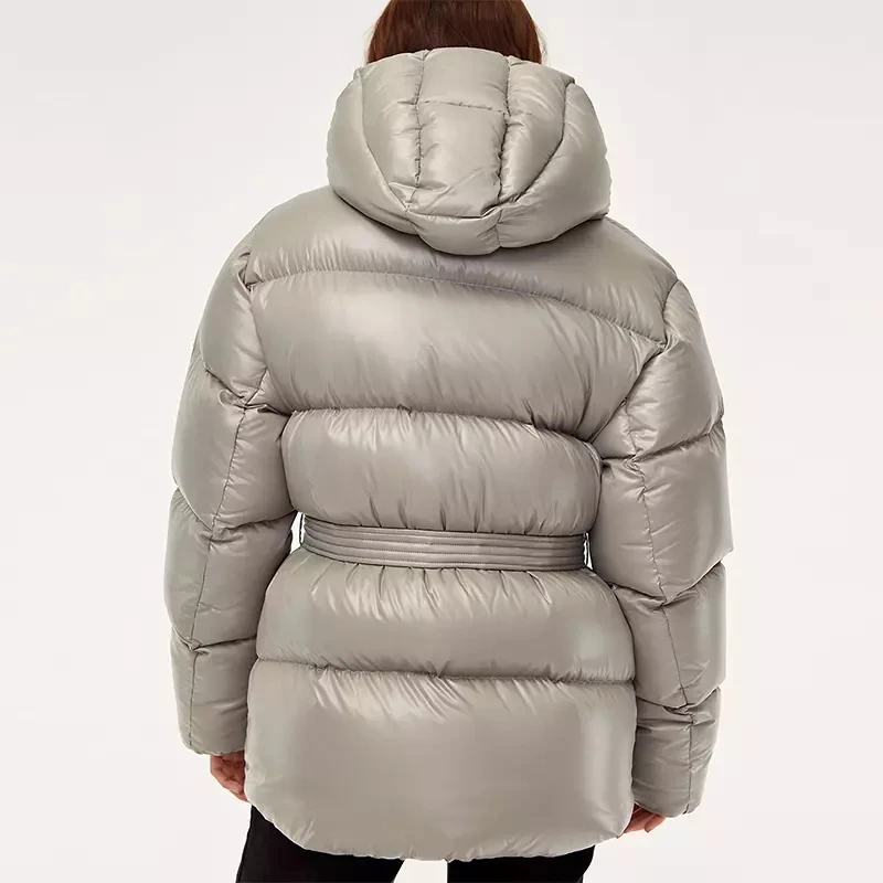 2021 wholesale  high quality women winter coats custom bubble coats down jackets for women