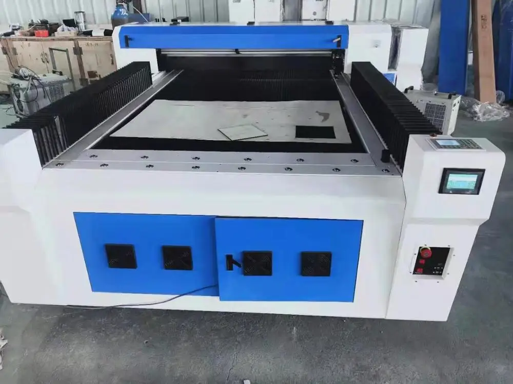 SHZR Low-Price 1530 300W Fiber Laser Pipe Cutting Machine Cutting Saw Machine Sheet Metal Laser Cutting Cnc Machine In India