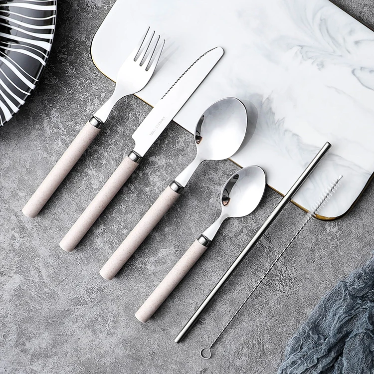 
Retail 6 pcs portable cutlery set Christmas gift wheat straw handle flatware student used camping cutlery with pouch 
