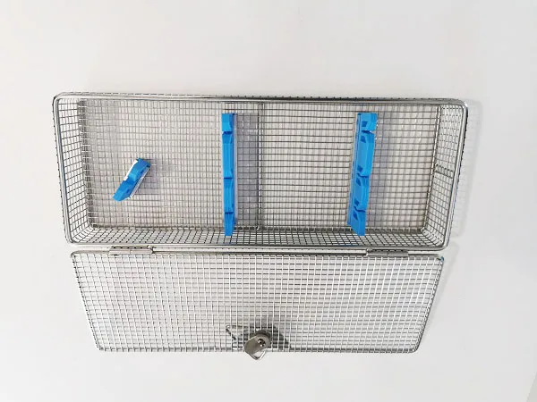 Medical sterilising dissecting instrument box