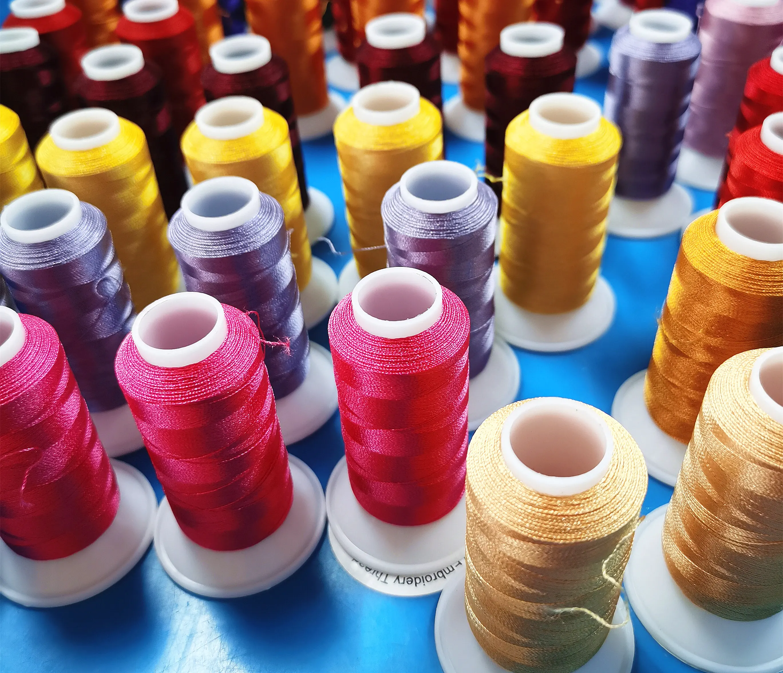 120D/2, 550Y  Polyester embroidery  thread Small bobbins  40 pcs Set